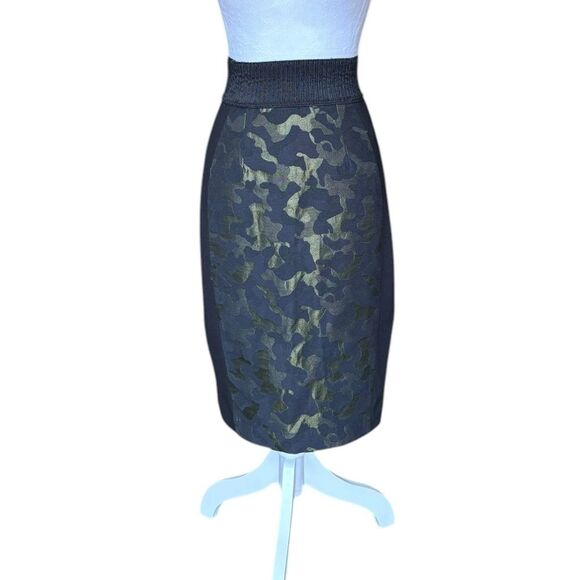 Anthropologie Maeve Camo Pencil Skirt Black Green Jacquard High Waisted  Size 2 - Picture 3 of 15